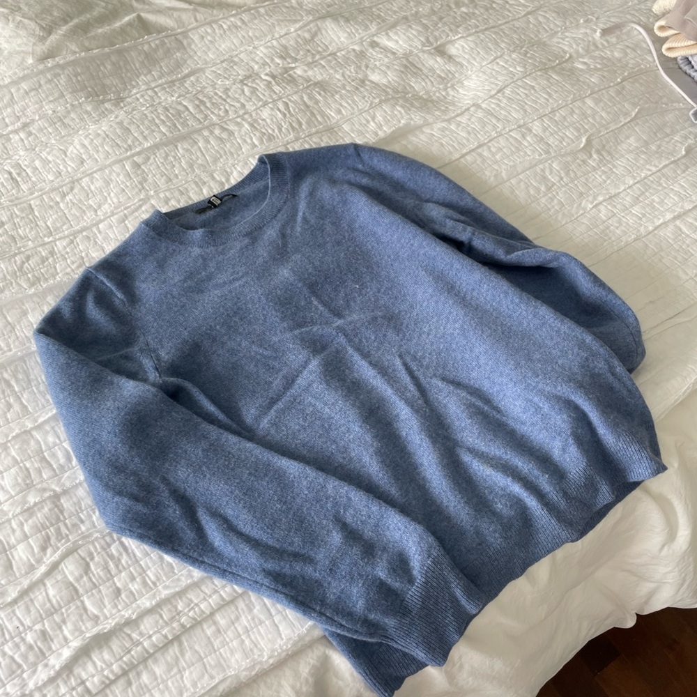 Uniqlo Blue Cashmere Crew Neck Sweater